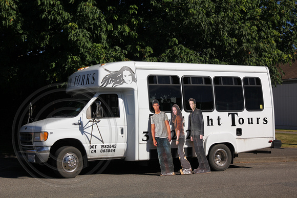 Twilight Tour Bus Forks Washington 25-Aug-12