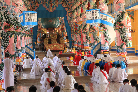31st Dec 2013 CaoDai Temple Tay Ninh (40)