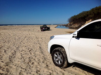 75 Mile Beach,Eli Creek, Maheno, Pinnacles,Eurong, Dilli, Fraser Island