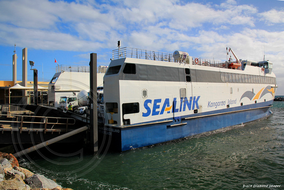 Ferry Cape Jervis 30.9.14 (33).JPGed