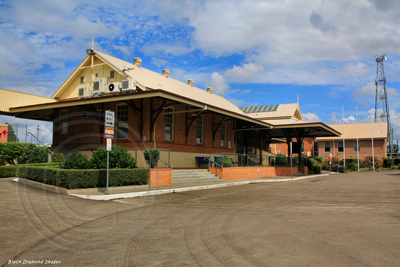 Taree Railway Station 25th March 2015 (6).JPGed