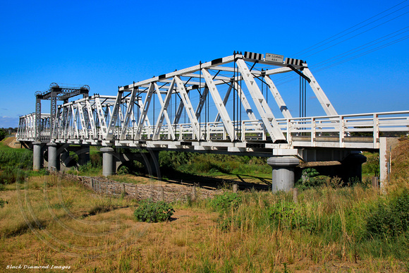 Dunmore Bridge - Historic Allan Truss Bridge over the Patterson River - Woodville, Hunter Valley, NSW