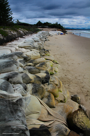 Sandbag Revetment Belongil Beach, Byron Bay, North Coast, NSW - 22nd April 2013