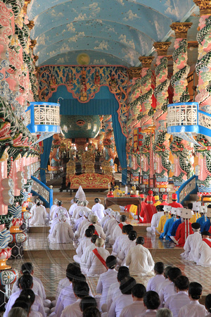 31st Dec 2013 CaoDai Temple Tay Ninh (45)