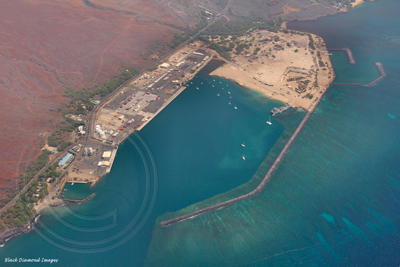 Helicopter Flight Kawaihae Boat Harbour, Big Island, Hawaii