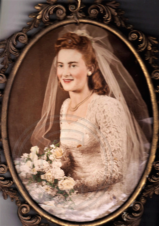JUNE Wright WEDDING 7.6.1947 001