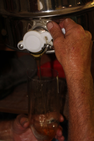 Extracting Honey at Raintrees, 2nd Jan 2015